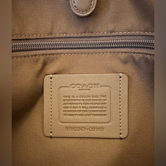 Coach slim briefcase! Brand new and never been used! - Picture 7 of 9